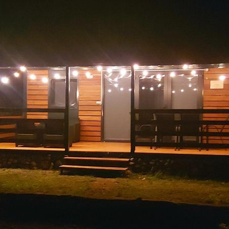 Mobile Home Luna Senj  Εξωτερικό φωτογραφία
