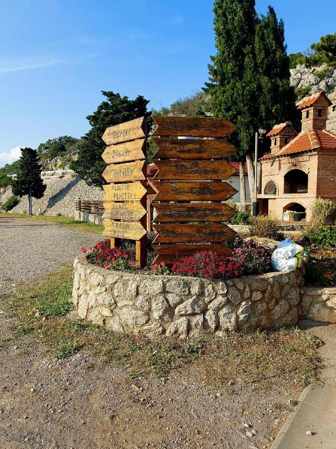 Mobile Home Luna Senj  Εξωτερικό φωτογραφία