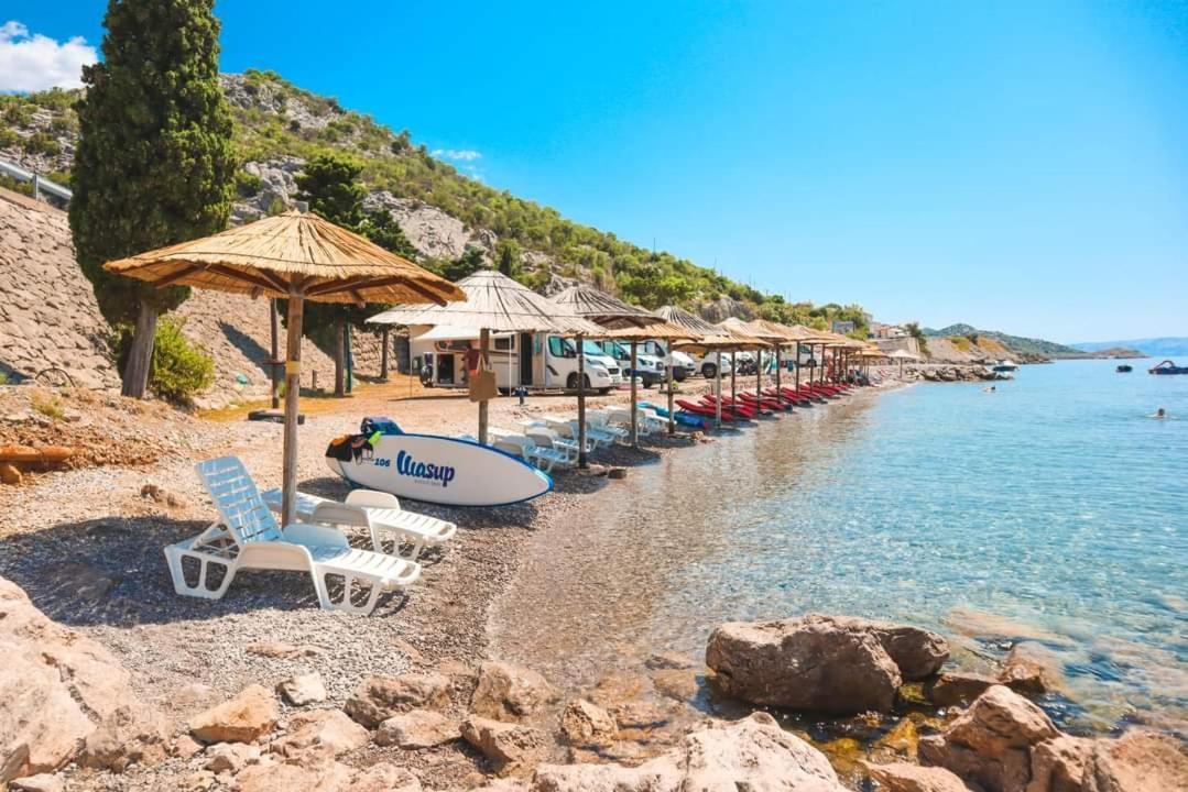 Mobile Home Luna Senj  Εξωτερικό φωτογραφία