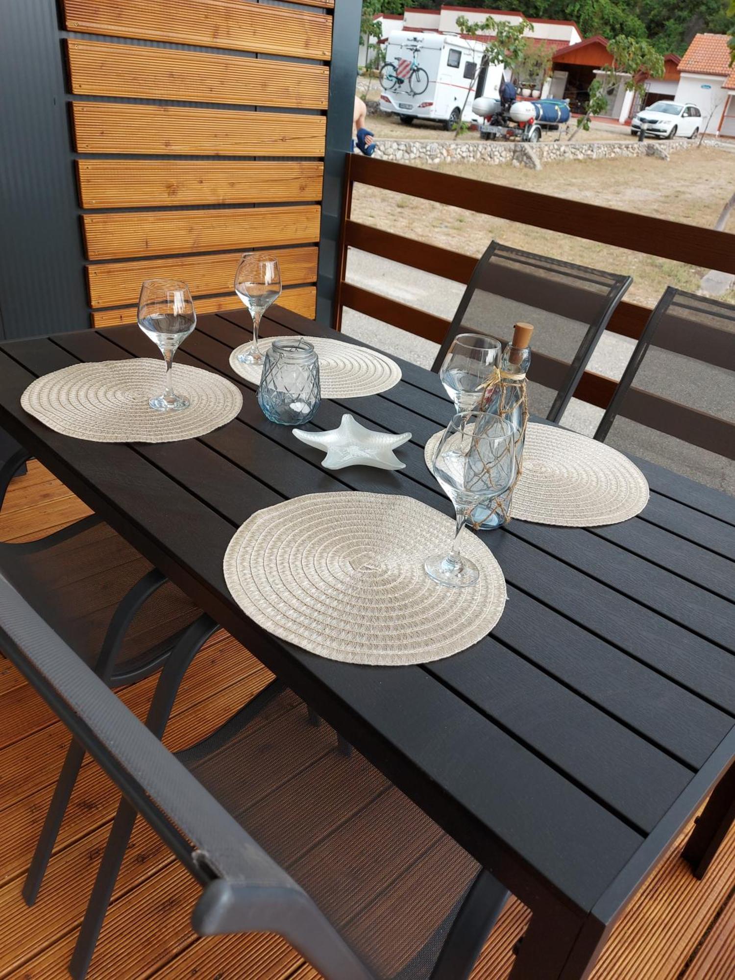 Mobile Home Luna Senj  Εξωτερικό φωτογραφία